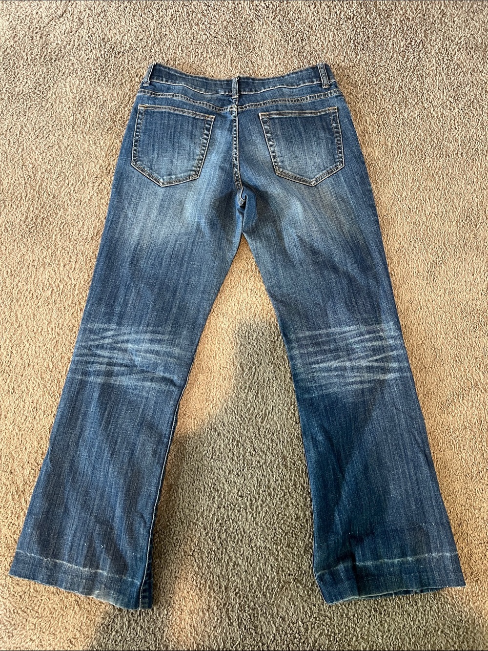 Stetson Women's Flared Jeans in Distressed Blue Wash - Picture 6 of 7